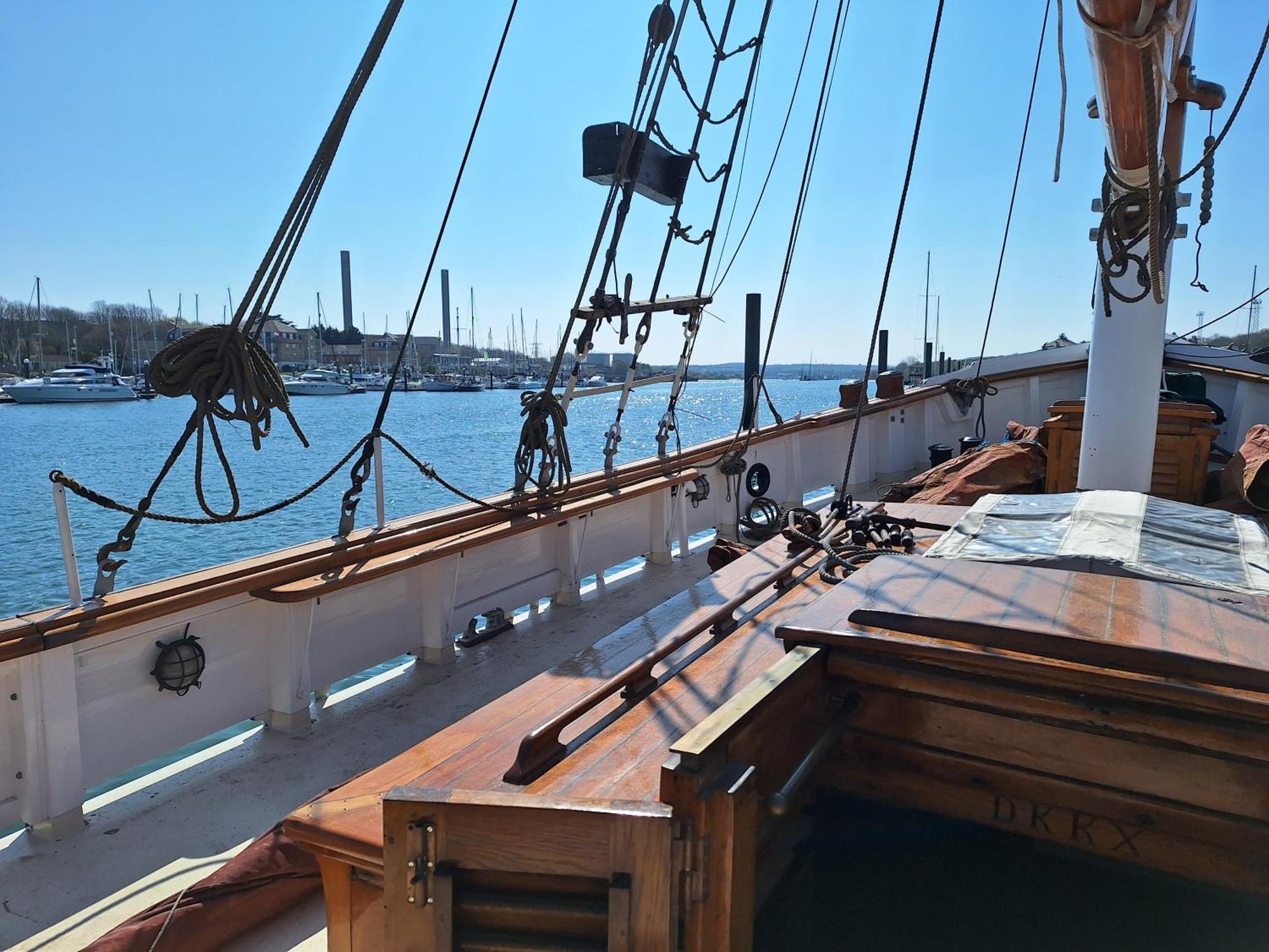 Historic Wooden Ship 'Ursula' Hotel East Cowes Kültér fotó