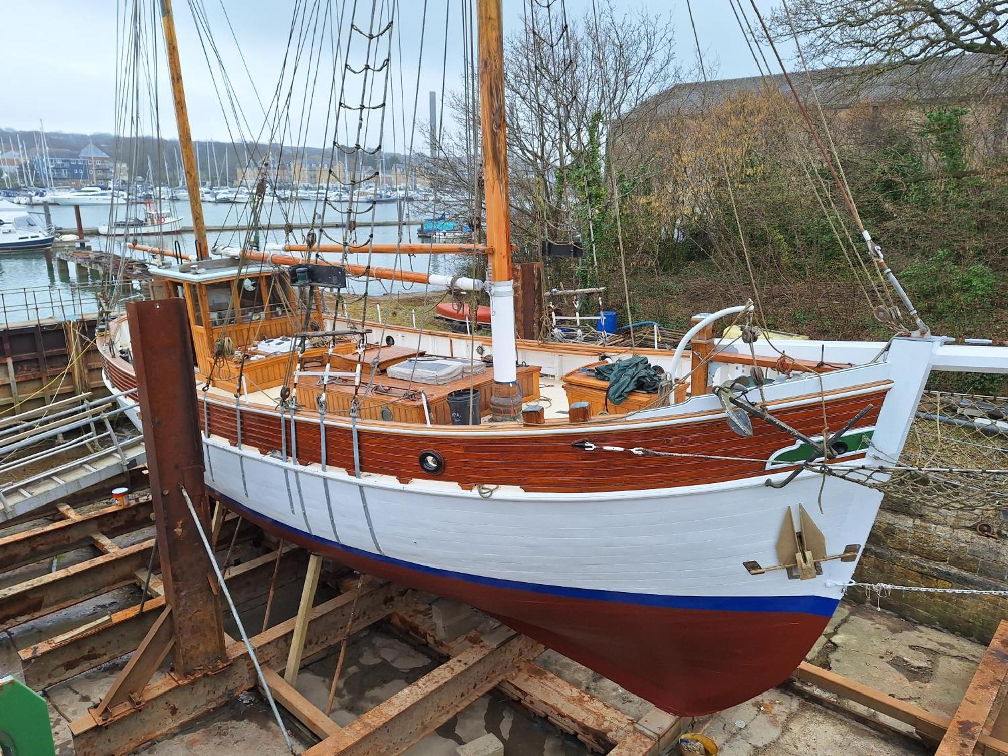 Historic Wooden Ship 'Ursula' Hotel East Cowes Kültér fotó